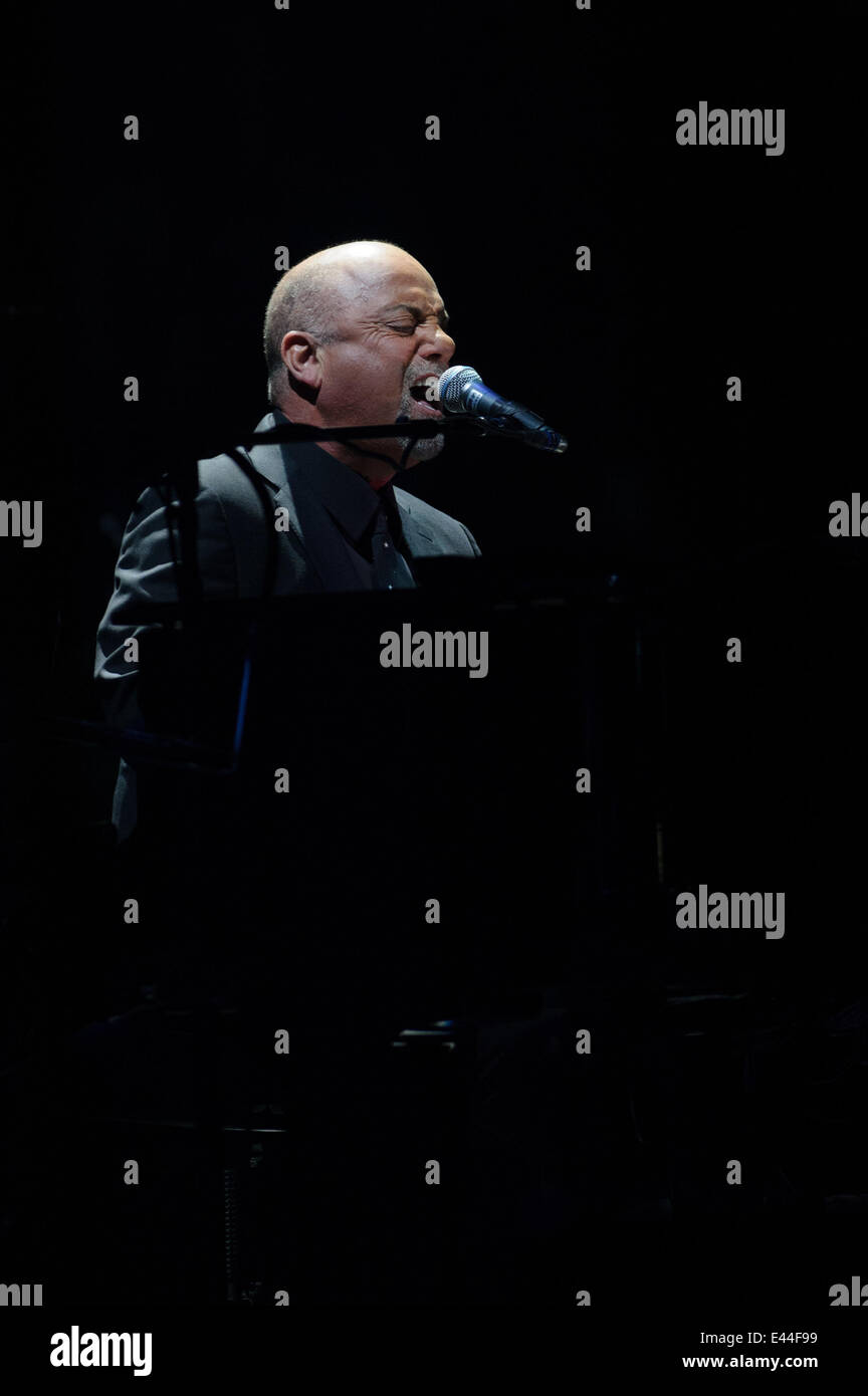Billy Joel esegue per la prima volta come artista in residenza presso il Madison Square Garden con: Billy Joel dove: New York New York, Stati Uniti quando: 27 Gen 2014 Foto Stock