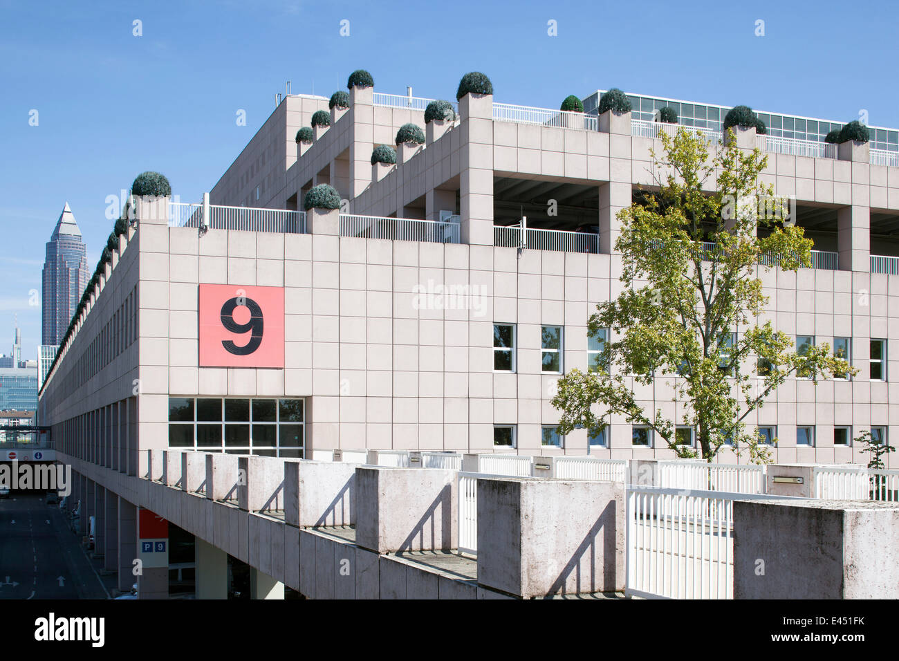 Exhibition Hall 9, Messe Frankfurt, architetto Oswald Mathias Ungers, Frankfurt am Main, Hesse, Germania Foto Stock