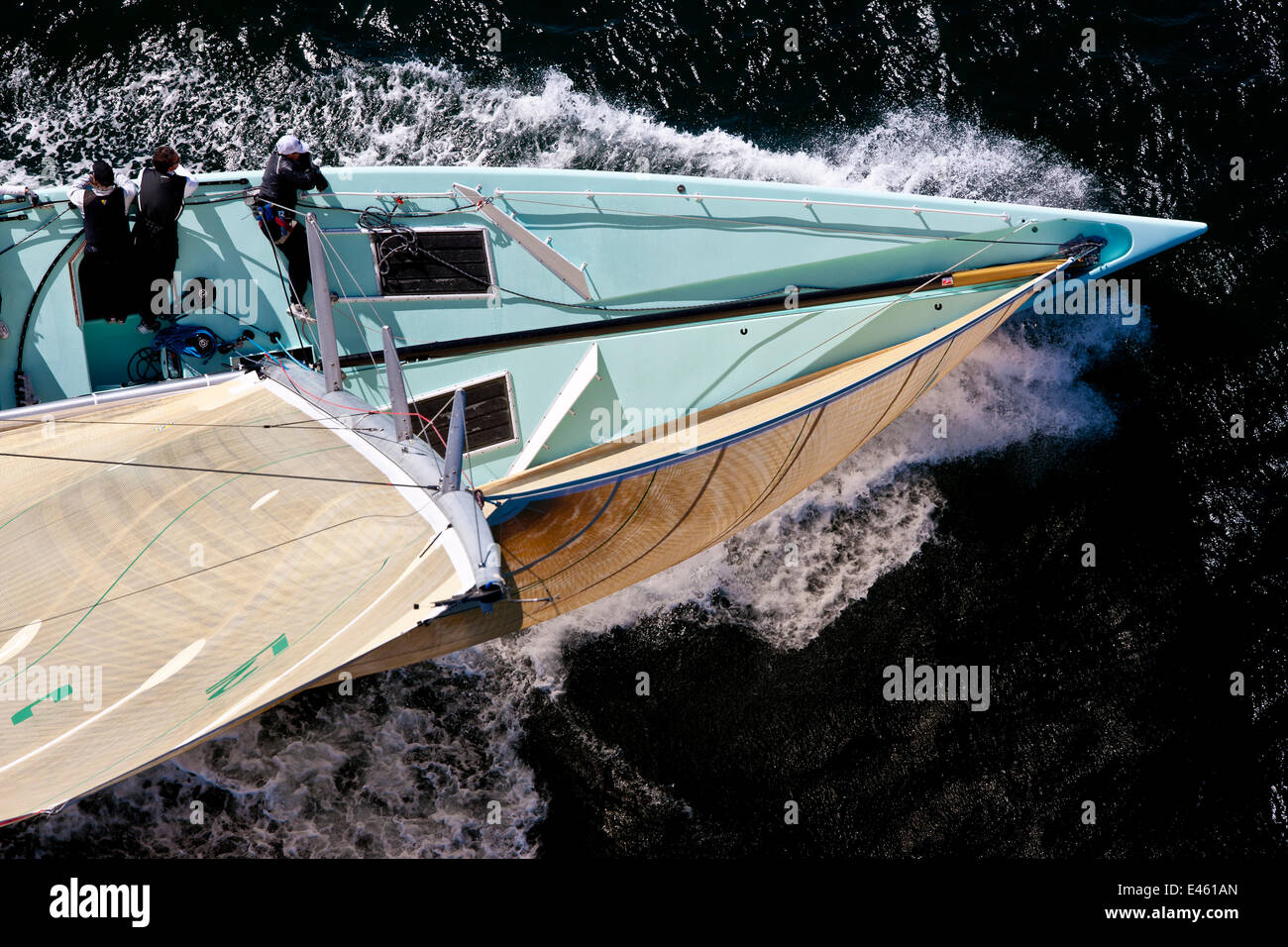 Vista aerea di yacht durante i dodici metri di North American Championships. Newport, Rhode Island, USA, settembre 2010. Tutti i non-usi editoriali deve essere eliminato singolarmente. Foto Stock