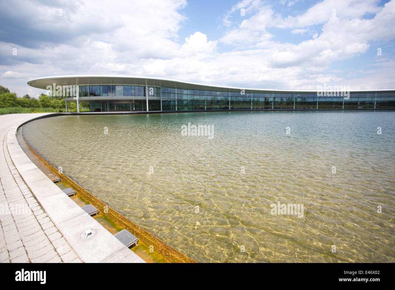 McLaren Technology Centre, Woking, Inghilterra, Sede Regno Unito Foto Stock