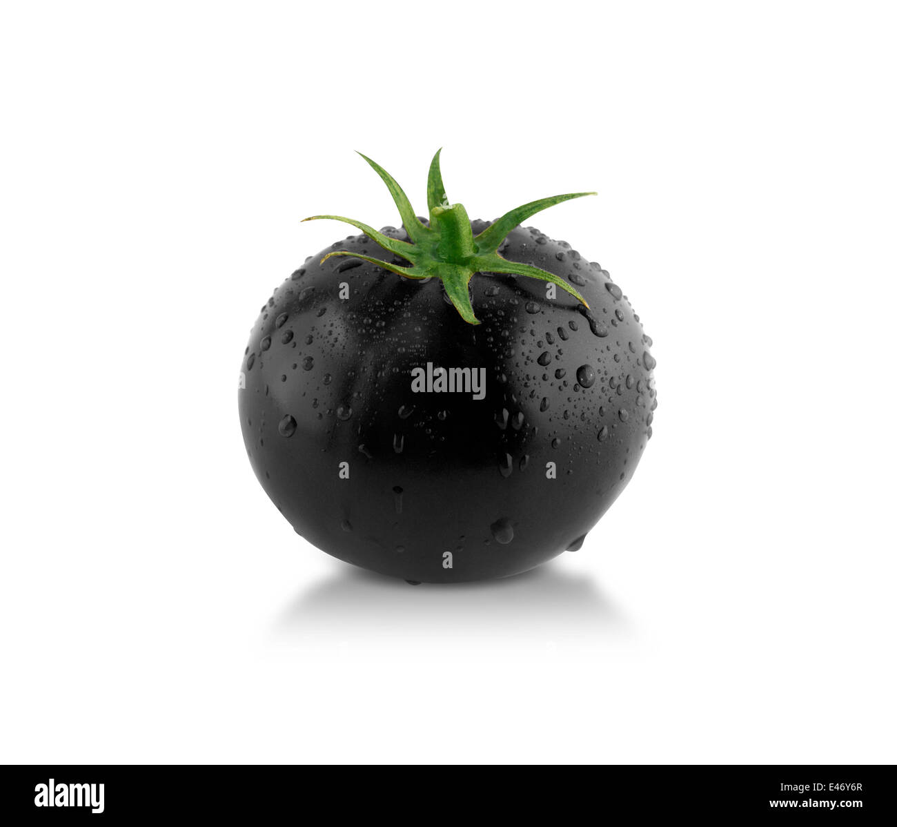 Pomodoro nero! Concetto creativo, qualcosa di diverso. Foto Stock