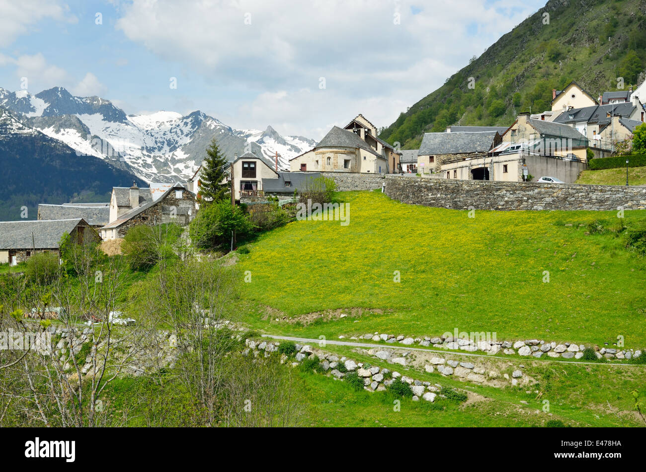 Francese villaggio di montagna Sers Foto Stock