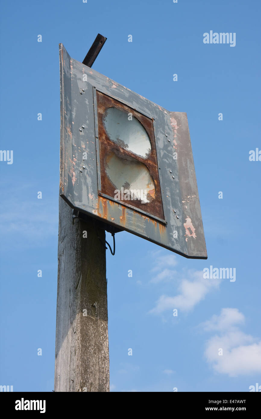 Dettaglio di una vecchia sirena antinebbia nei Paesi Bassi Foto Stock