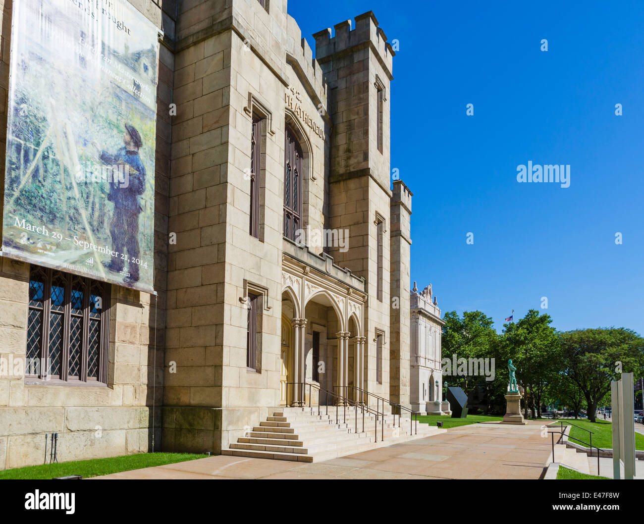 Il Wadsworth Ateneo museo di arte sulla strada principale nel centro di Hartford, Connecticut, Stati Uniti d'America Foto Stock