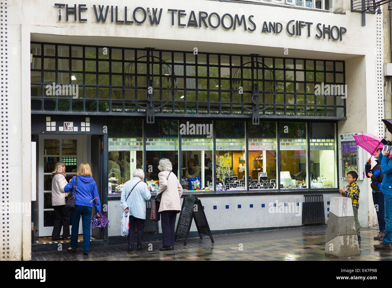 Il Salice sala da tè e un negozio di articoli da regalo progettata da Charles Rennie Mackintosh nel 1903 Sauciehall Street, Glasgow, Scotland, Regno Unito Foto Stock