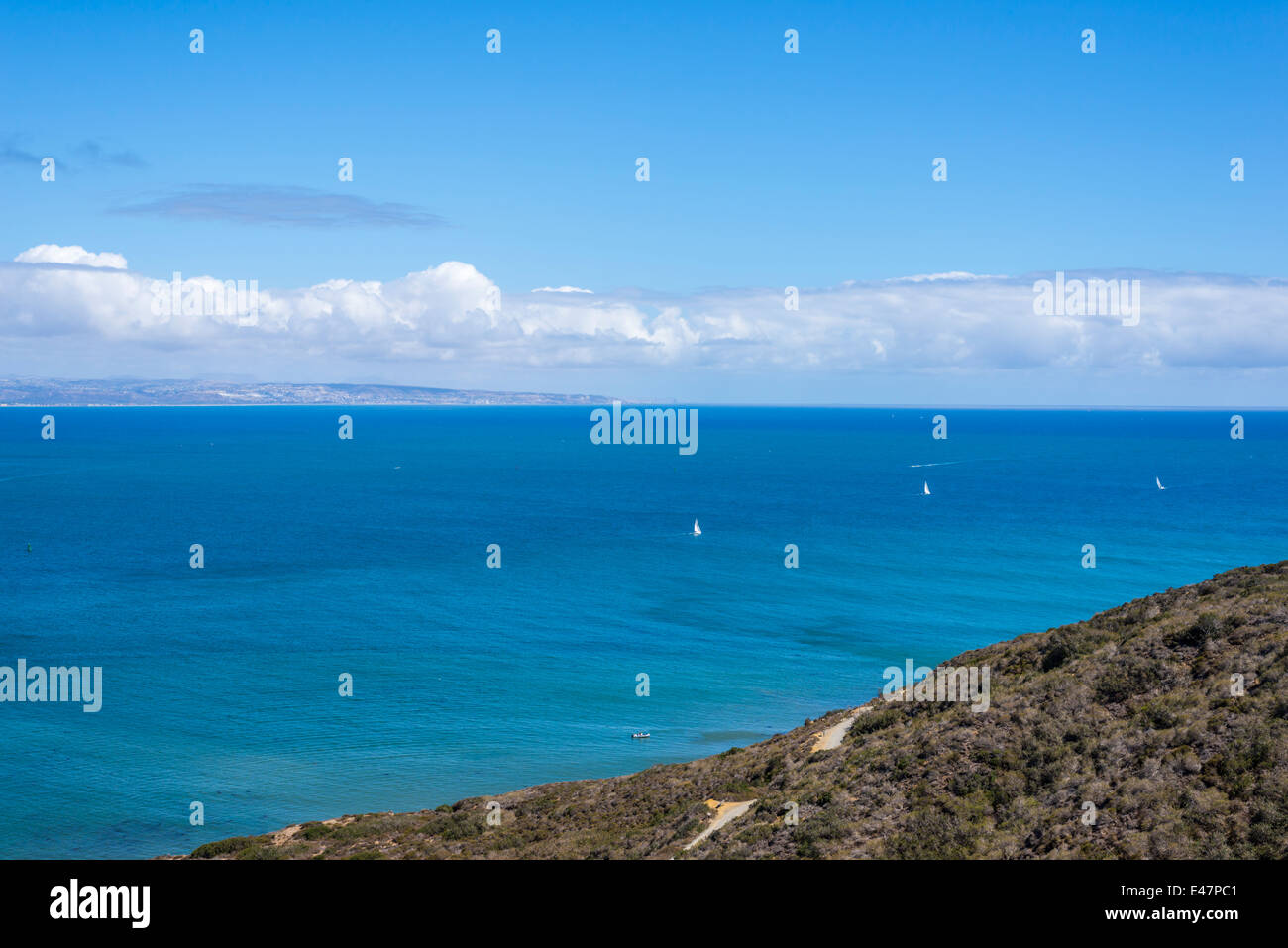 Vista dell'oceano e la terra di massa del Messico dal Cabrillo National Monument. San Diego, California, Stati Uniti. Foto Stock