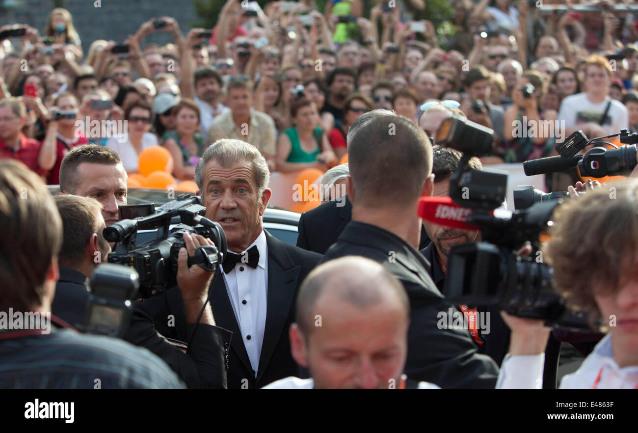 Attore Mel Gibson assiste la 49a Karlovy Vary International Film Festival presso Hotel Terme a Karlovy Vary Repubblica Ceca, il 04 luglio 2014. Foto: Hubert Boesl Foto Stock