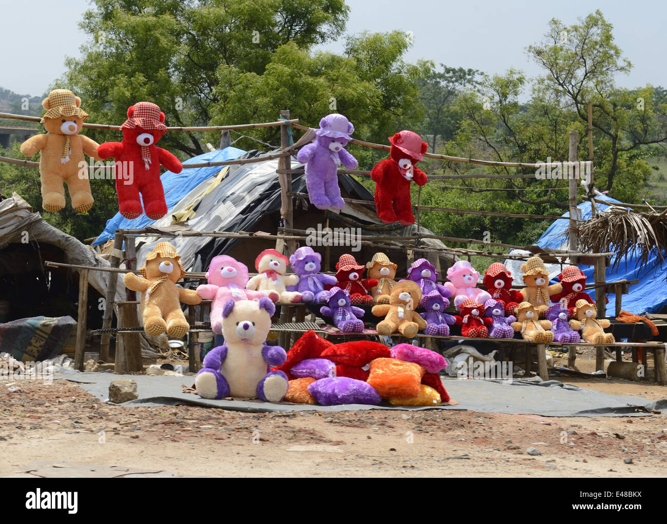 India, Orsetti, Street vendita Foto Stock