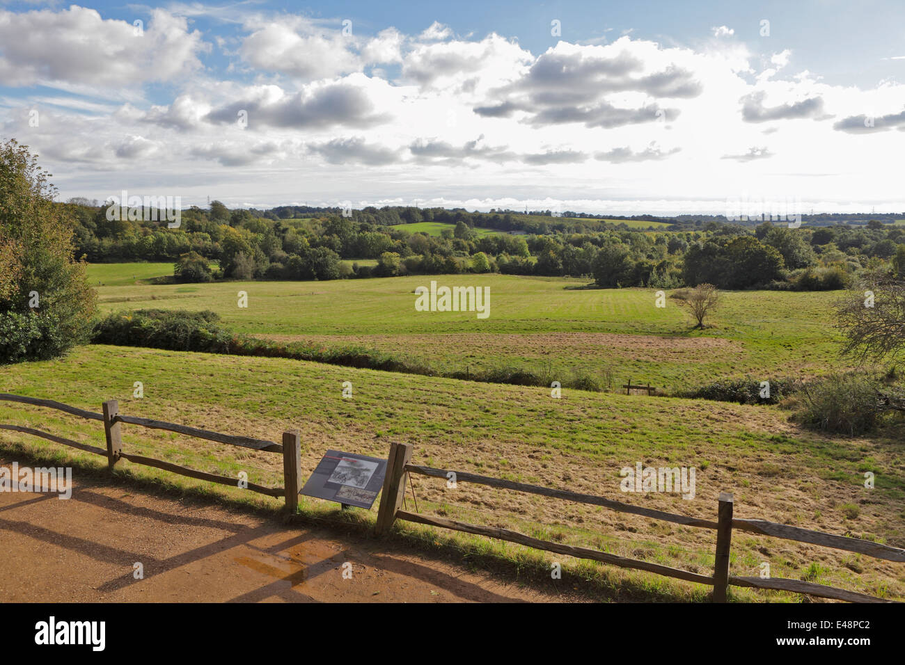 Vista sul sito del 1066 Battaglia di Hastings battlefield all Abbazia di Battle, East Sussex, Inghilterra, GB, Regno Unito Foto Stock