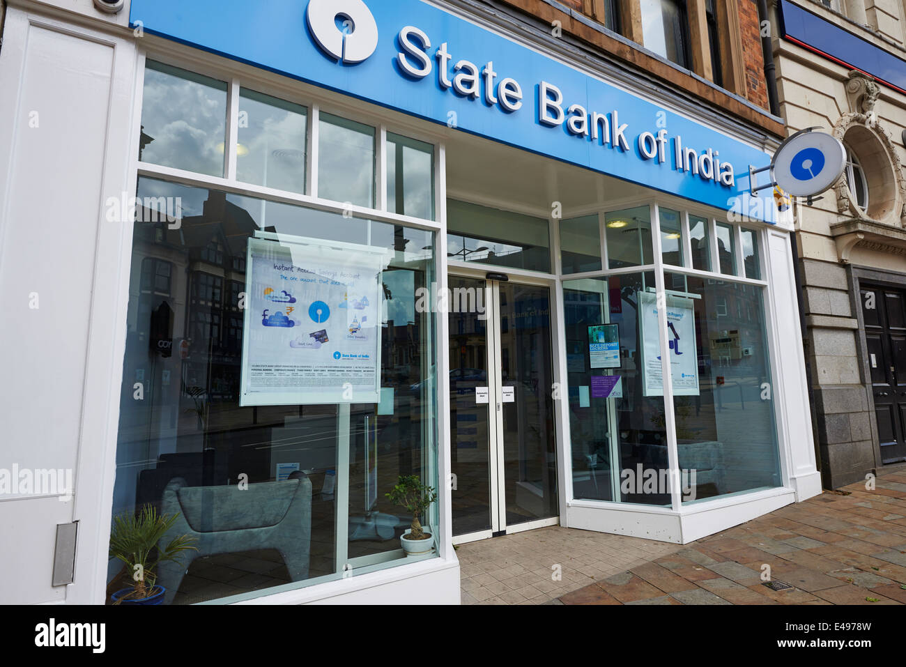 Banca dello stato dell India Queen Square Wolverhampton West Midlands, Regno Unito Foto Stock