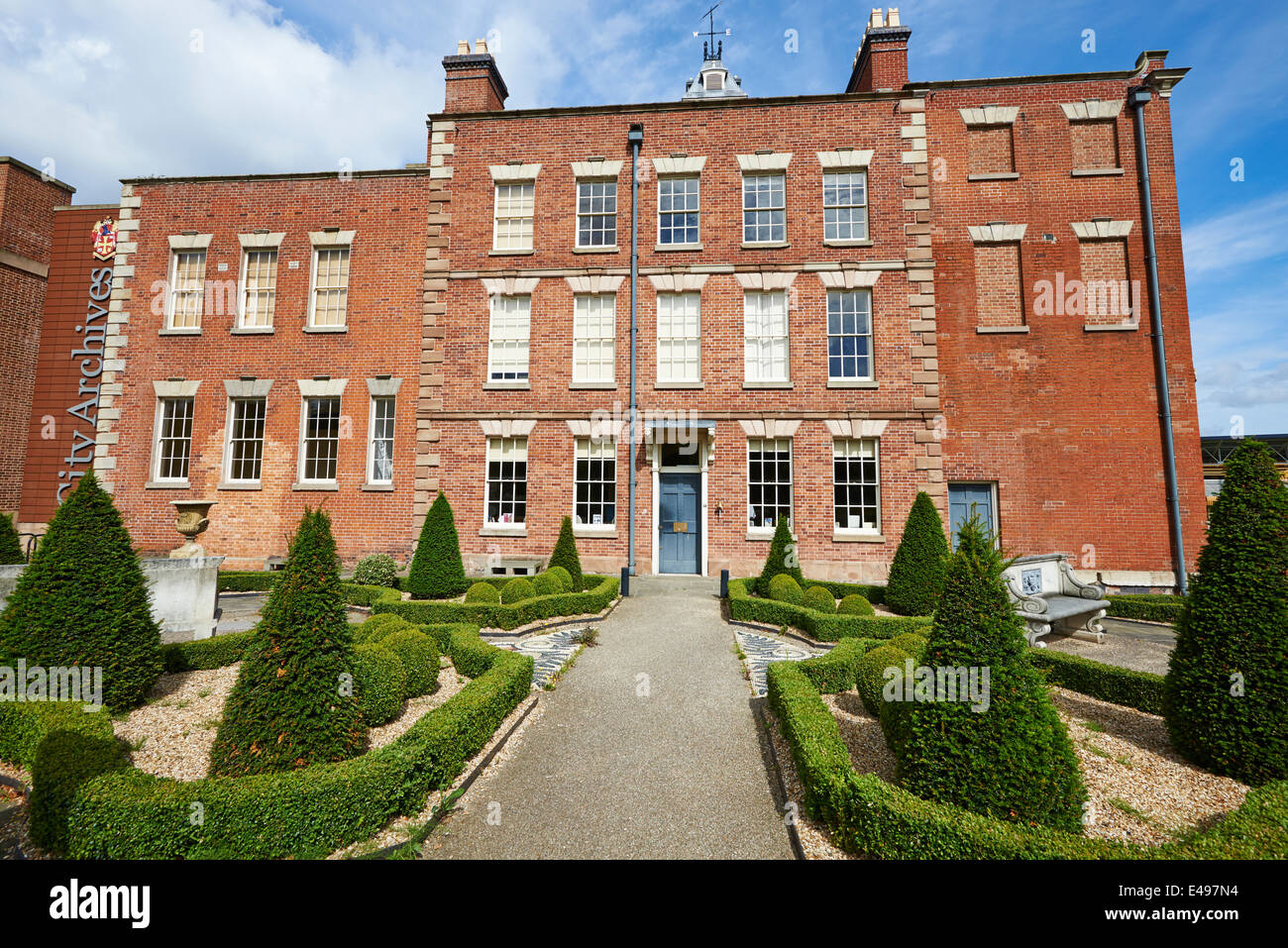 Gli archivi della città Molineux edificio Hotel Whitmore Hill Wolverhampton West Midlands, Regno Unito Foto Stock