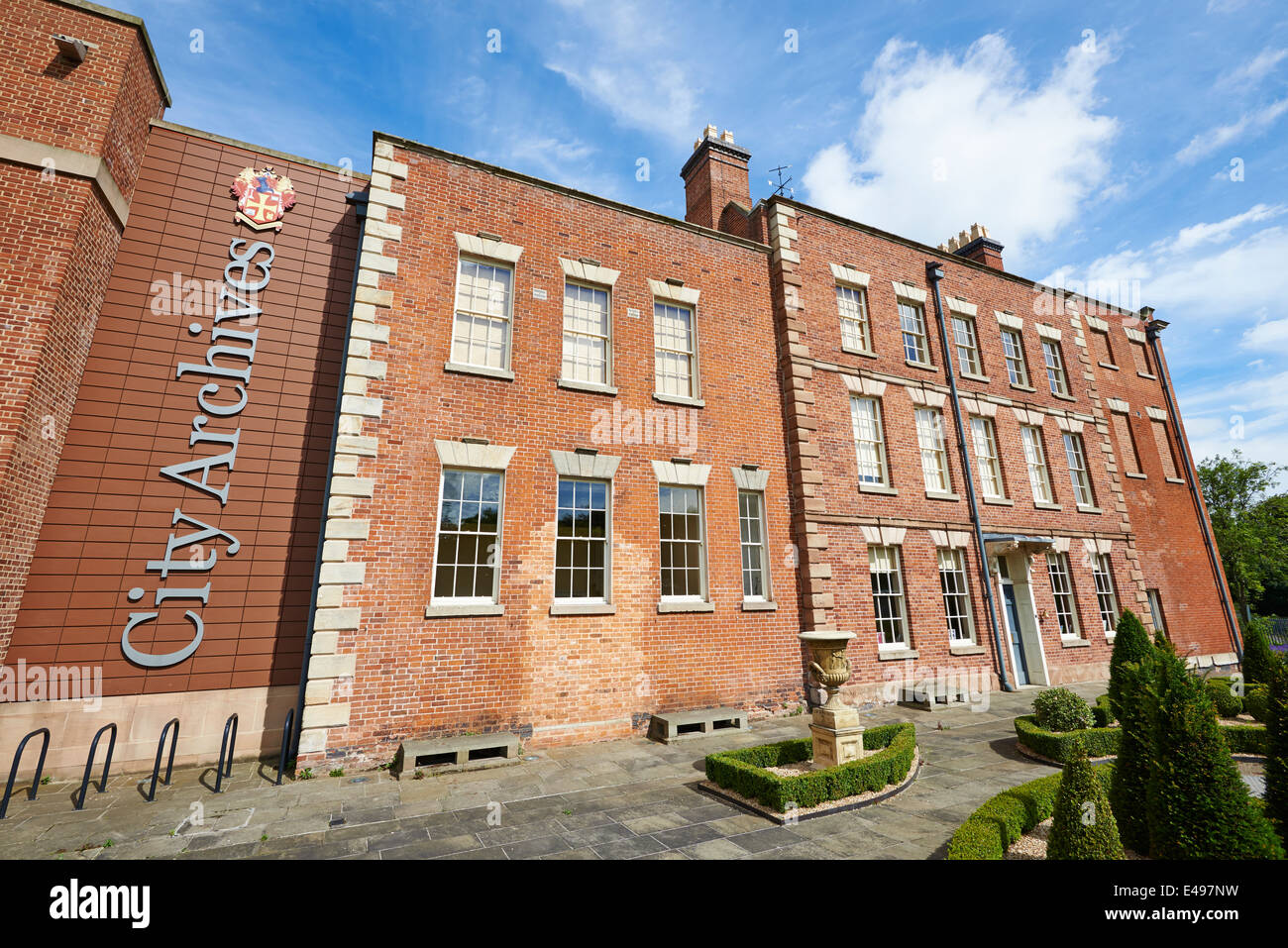 Gli archivi della città Molineux edificio Hotel Whitmore Hill Wolverhampton West Midlands, Regno Unito Foto Stock