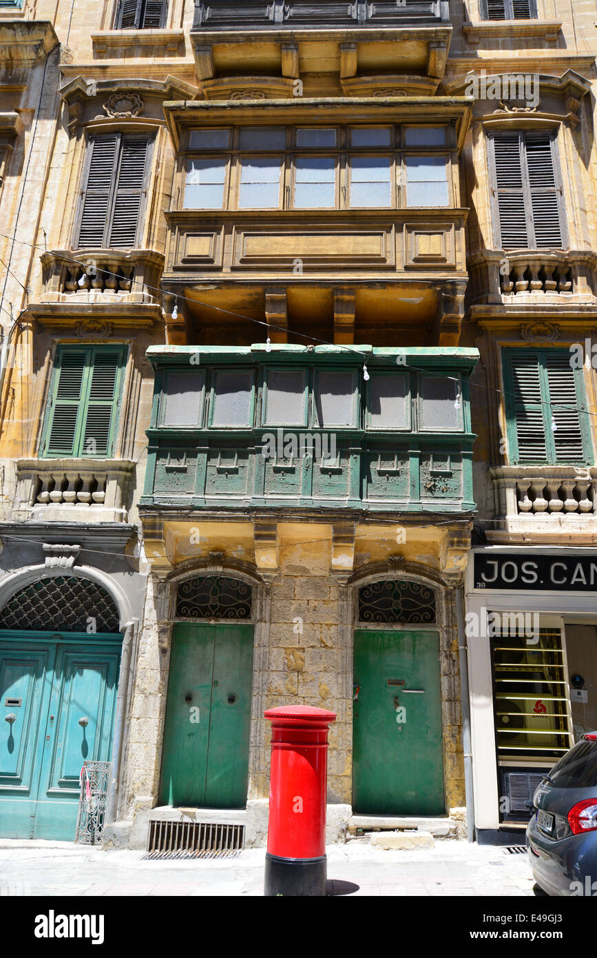 Gallarija balconi, La Valletta (Il-Belt Valletta), Sud del quartiere portuale, Malta Xlokk Regione, Repubblica di Malta Foto Stock