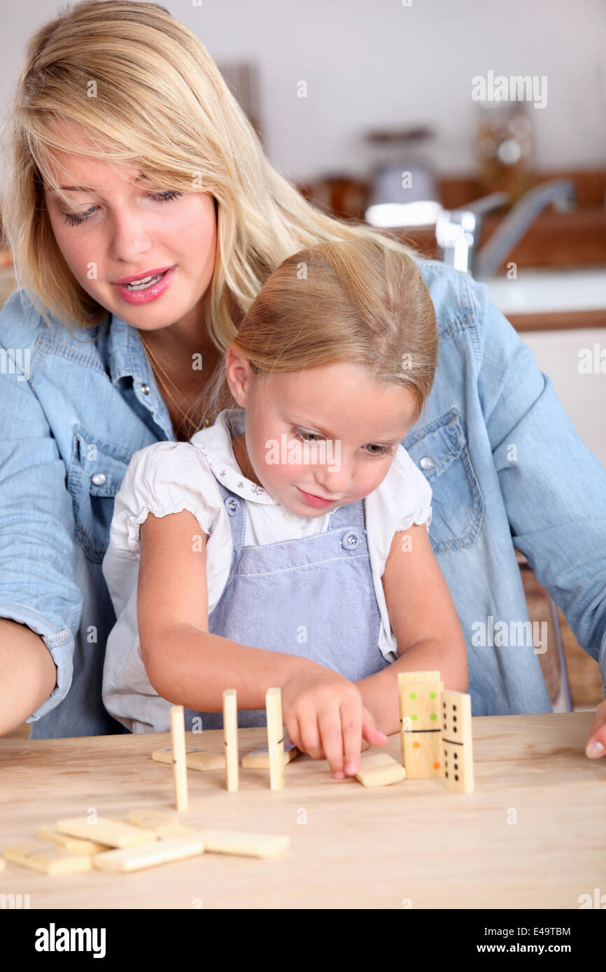 Ritratto di una madre e figlia Foto Stock