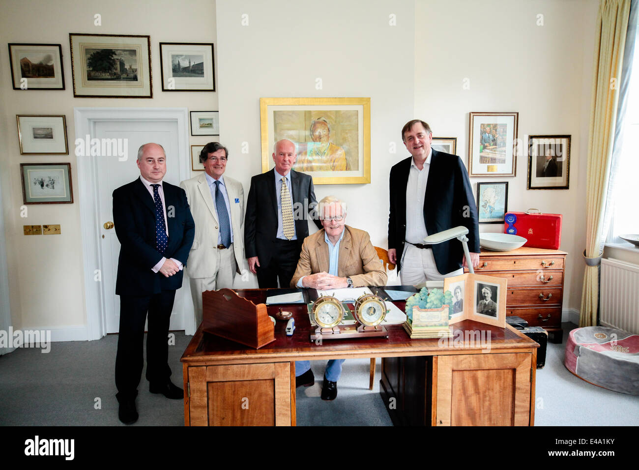 Lord Douglas Richard Hurd ad Arundells Salisury Foto Stock