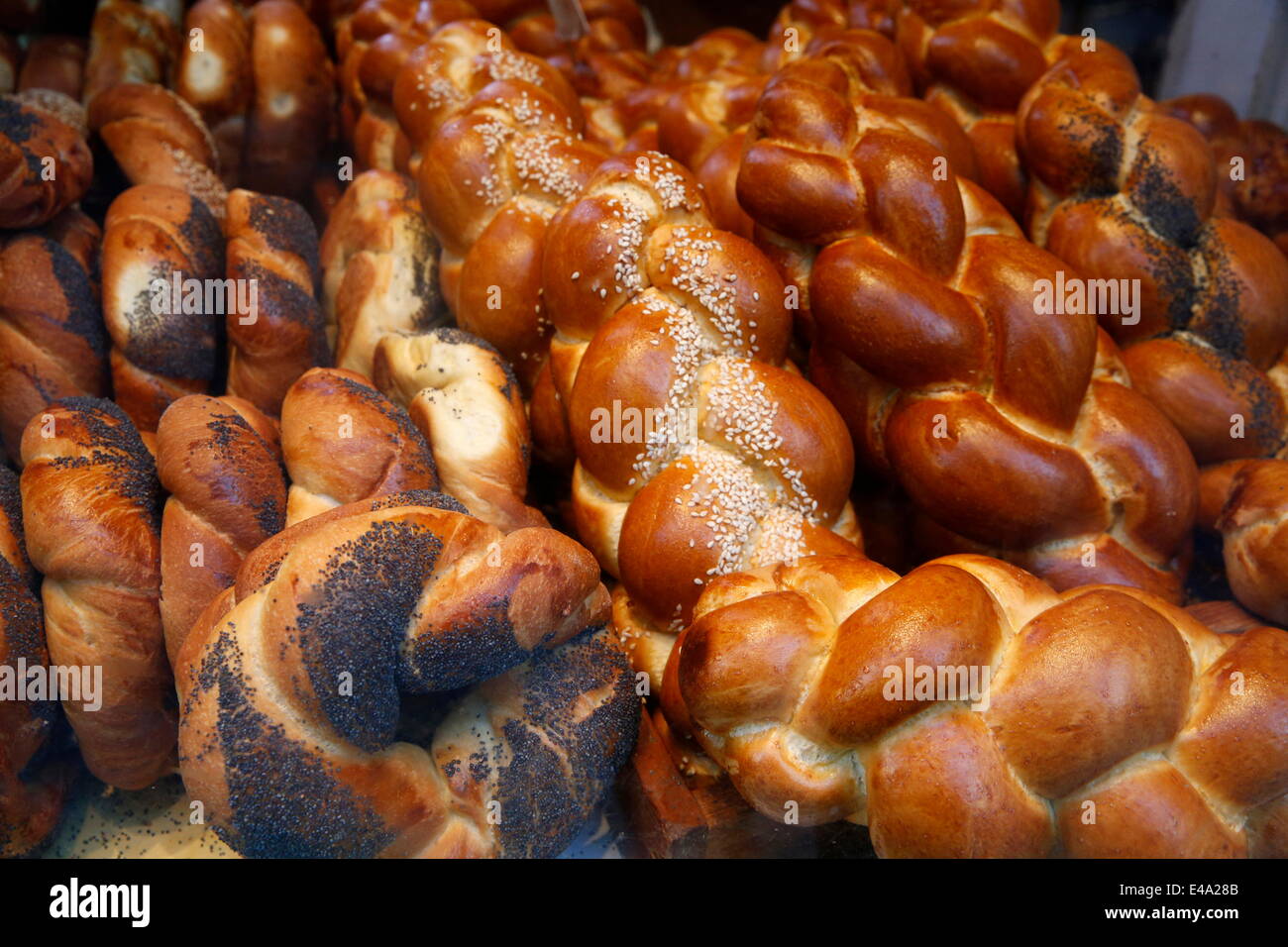 Bagel in una panetteria Ebraica, Parigi, Francia, Europa Foto Stock