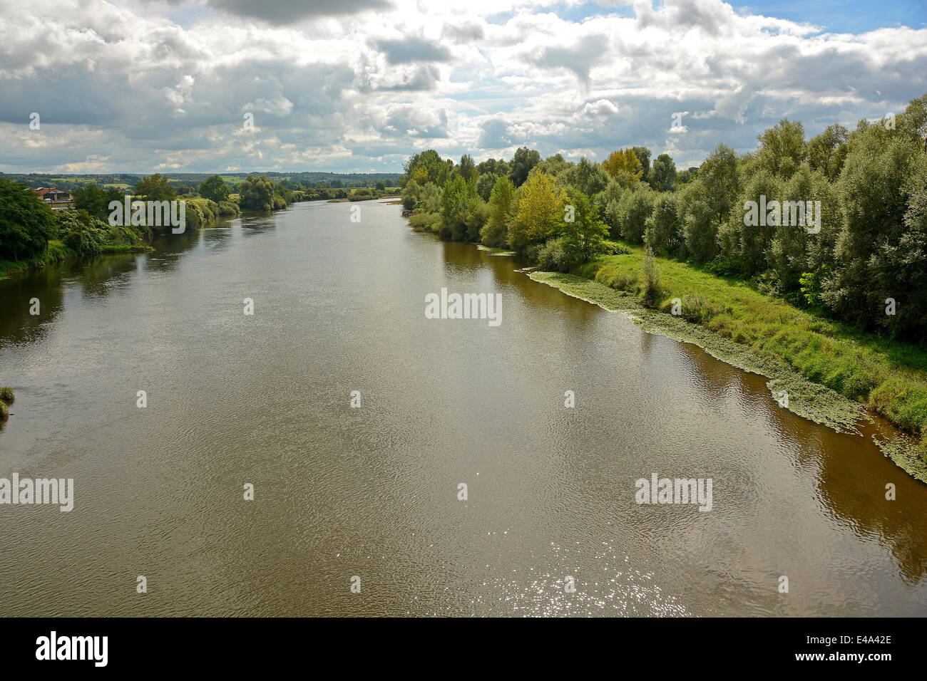 Il fiume Loira nella Saône et Loire dipartimento. Francia, Europa Foto Stock
