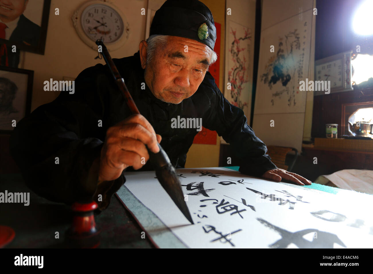Vecchio calligraph cinese Foto Stock
