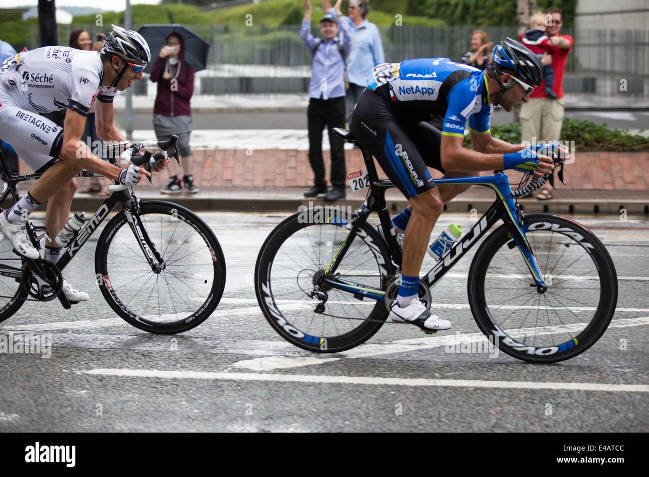 Londra, Regno Unito. 7 Luglio, 2014. Tour de France piloti a Pontoon Dock, Londra, Regno Unito. Fase 3 - Cambridge a Londra - 7 luglio 2014 Credit: Lucia Hrda/Alamy Live News Foto Stock