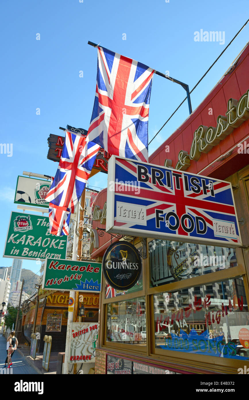 'L'ultima fermata' karaoke bar Calle Gerona, Benidorm, Costa Blanca, Alicante provincia, il Regno di Spagna Foto Stock