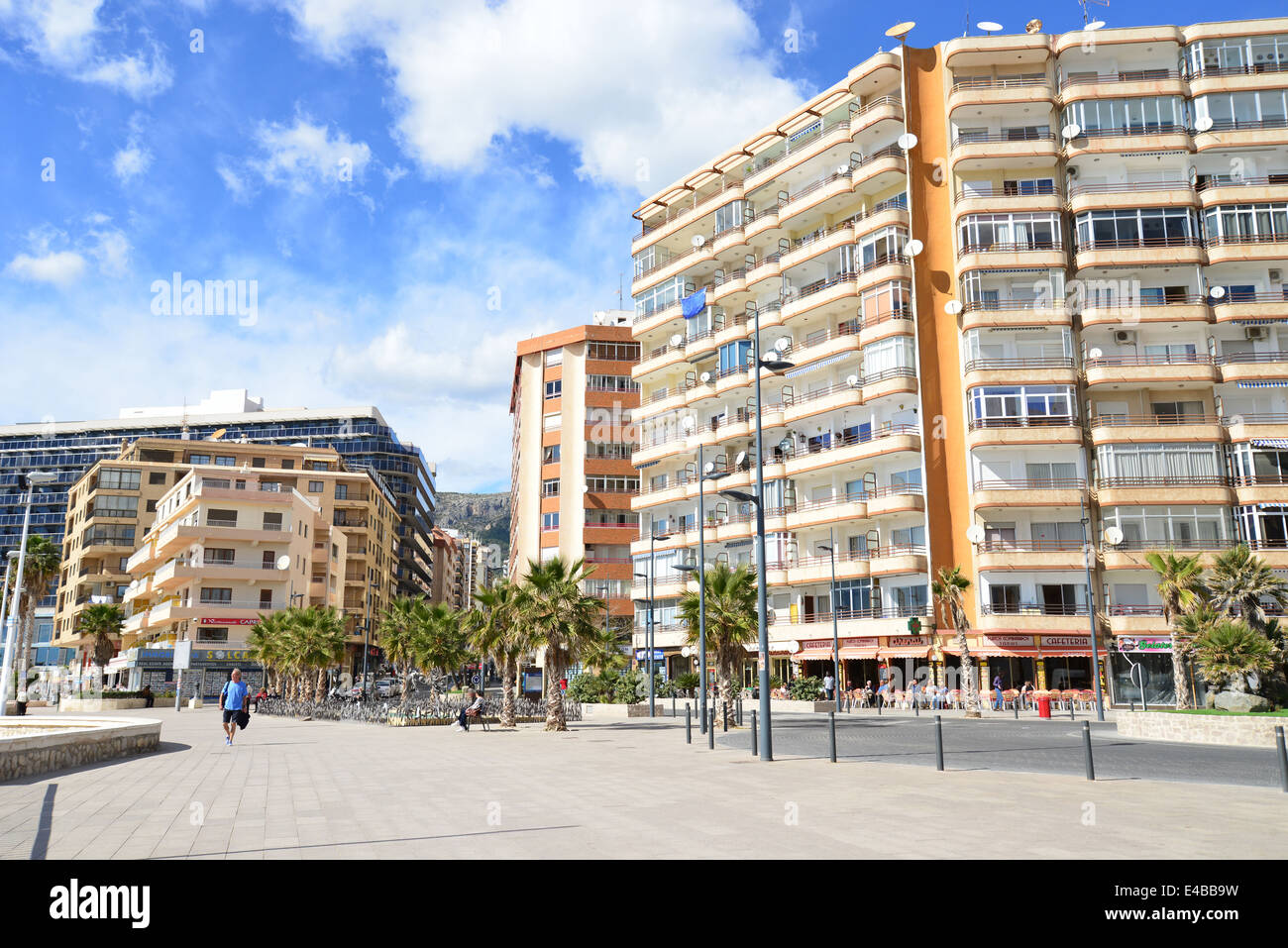 Lungomare esplanade, Calpe (CALP), Costa Blanca, Alicante provincia, il Regno di Spagna Foto Stock