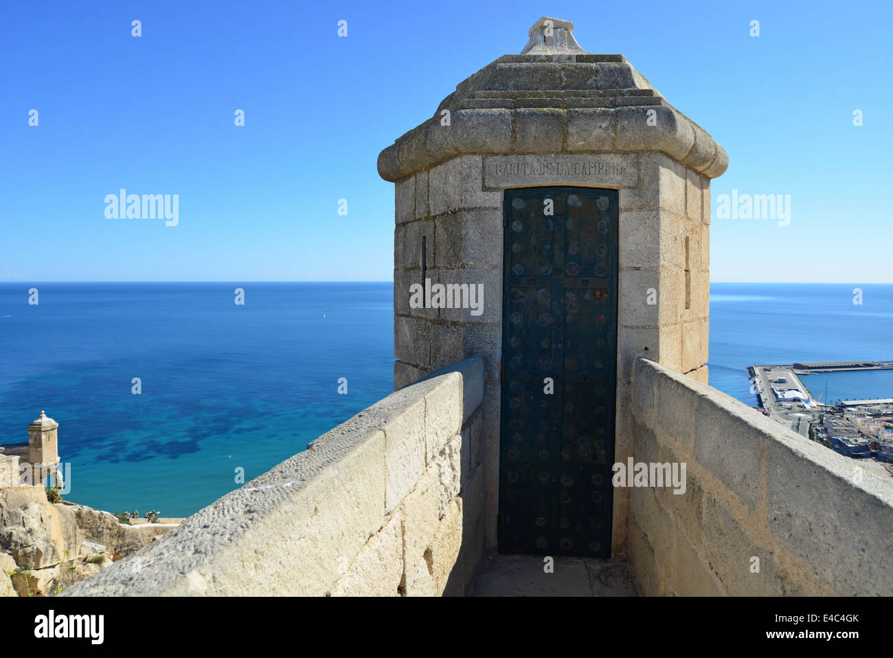 Pareti di Santa Bárbara Castle, Alicante, Costa Blanca, Alicante provincia, il Regno di Spagna Foto Stock