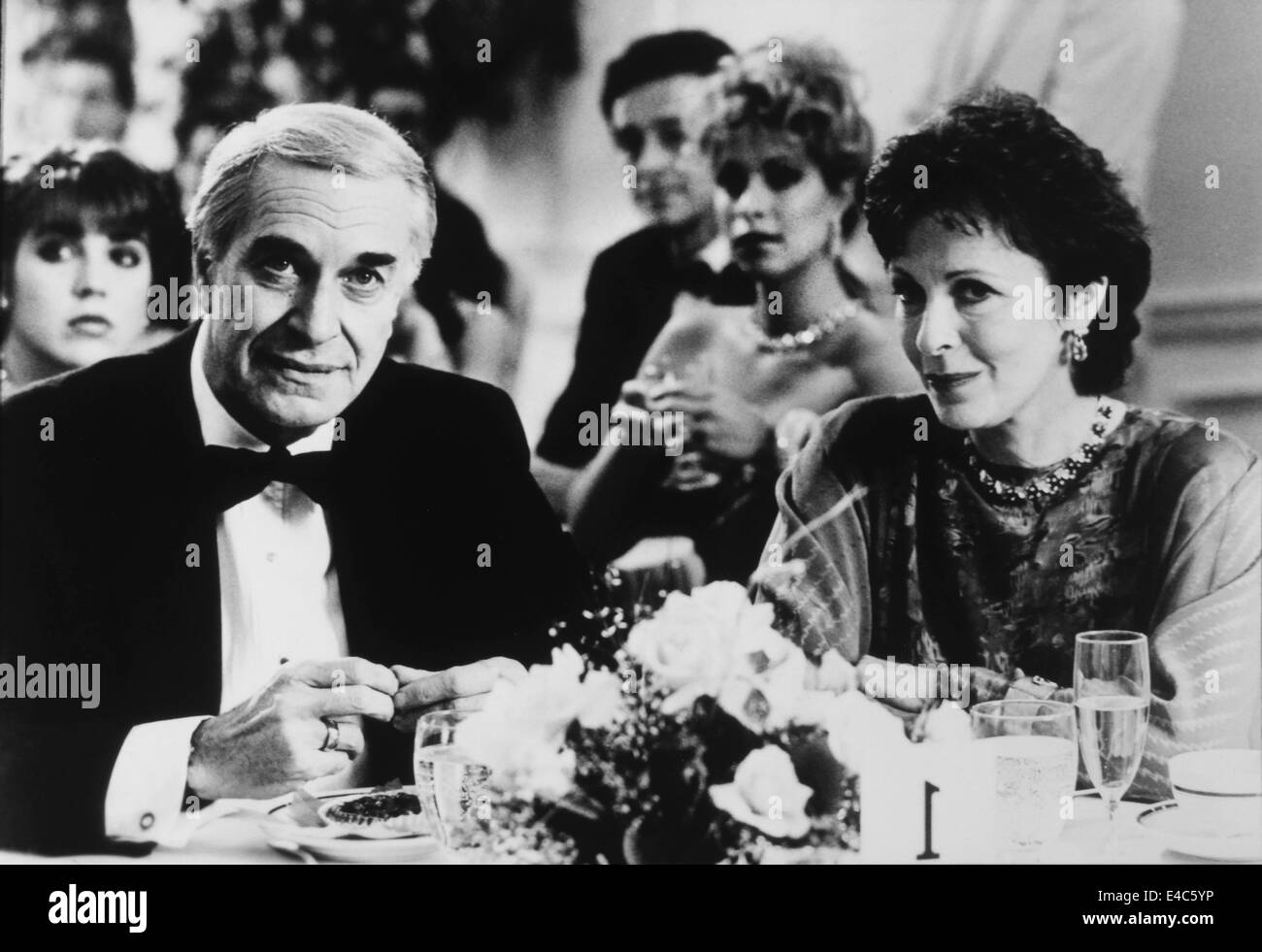 Claire Bloom, Martin Landau, sul set del film "crimini e delitti', 1989 Foto Stock
