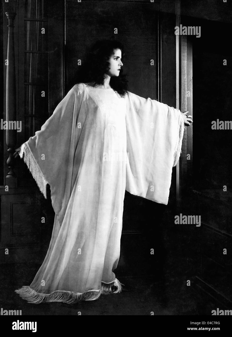 Olive Thomas, American Film Muto attrice, sul set ritratto, circa 1918 Foto Stock
