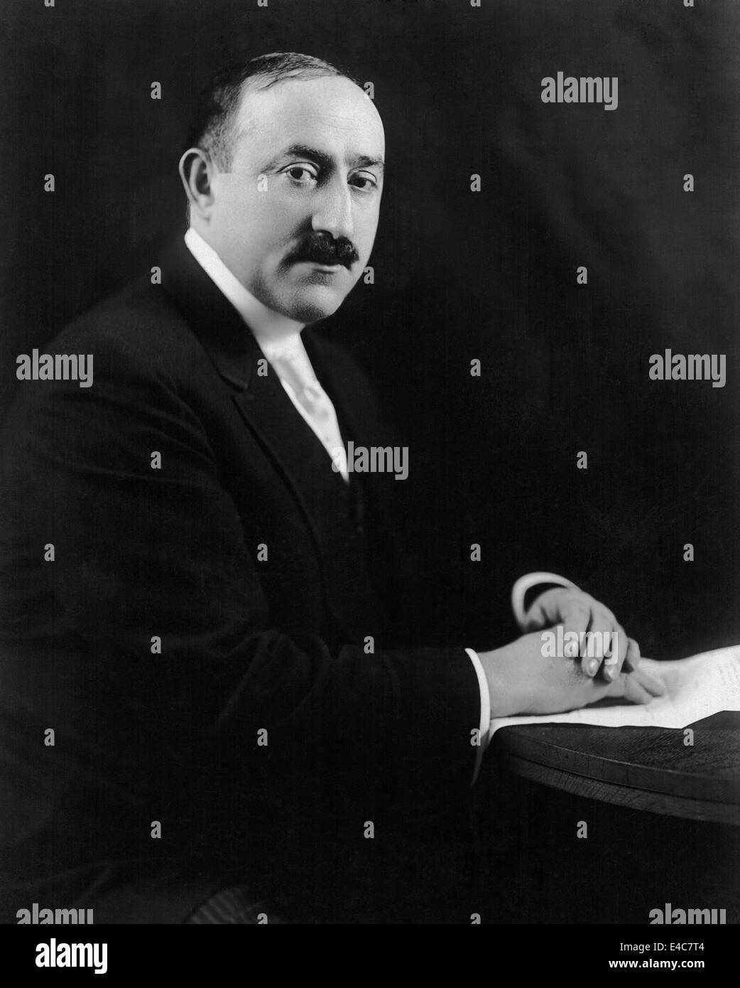 William Fox (1879-1952), American pionieristico di Motion Picture esecutivo e fondatore della Fox Film Corporation, Ritratto, circa 1910's Foto Stock