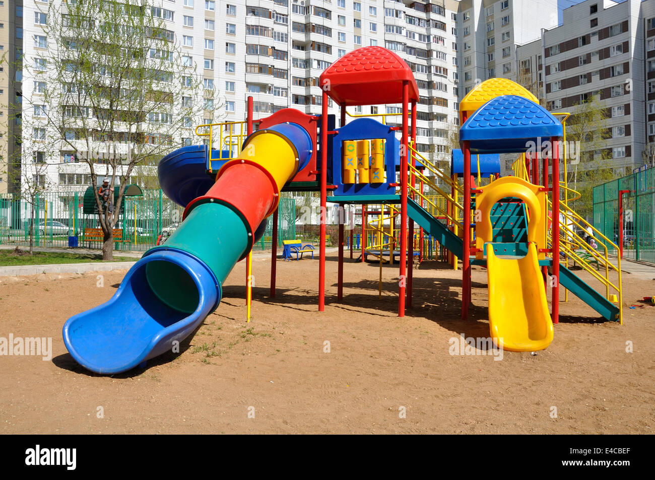 Parco giochi per bambini in cantiere Foto Stock