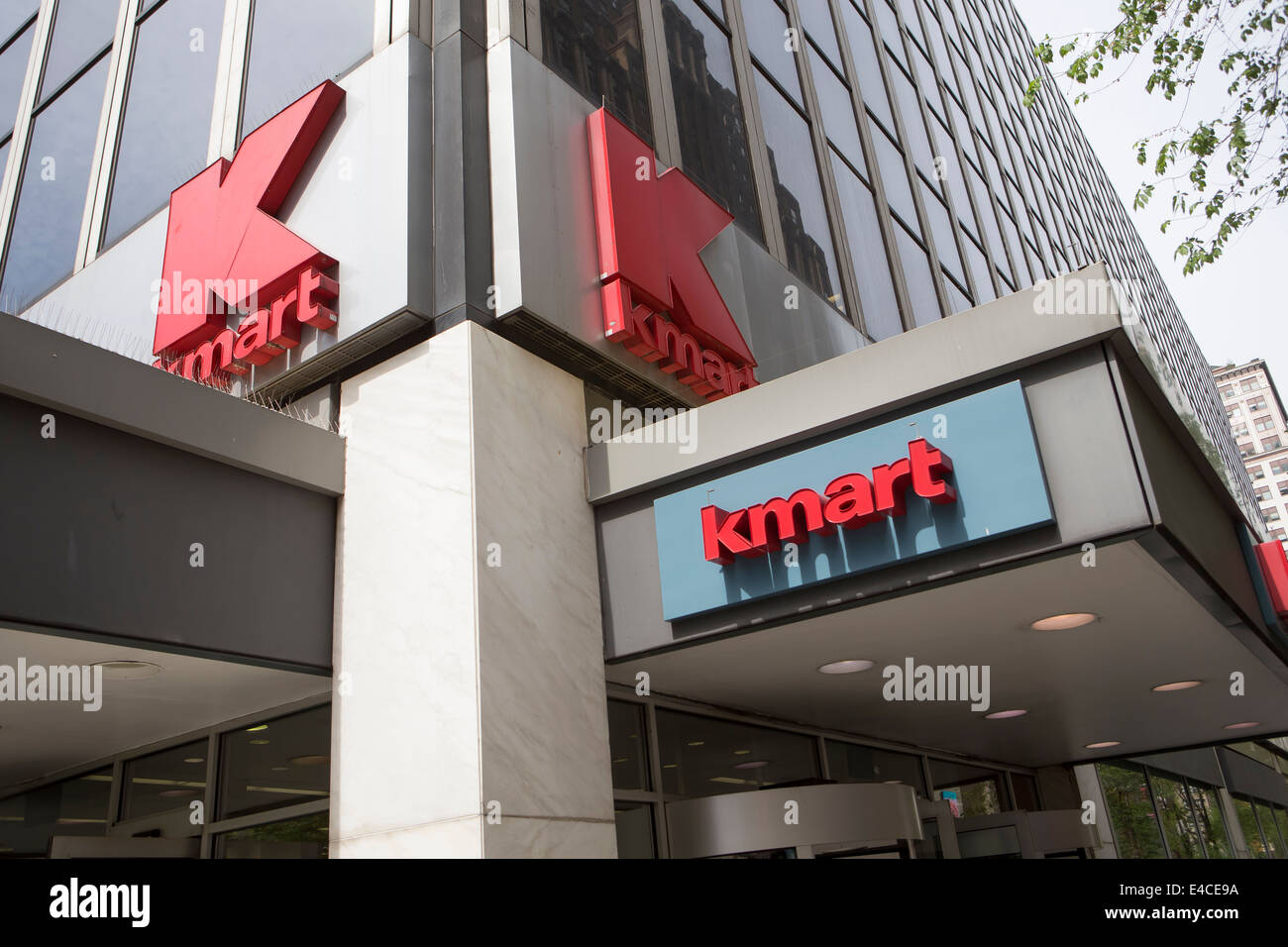 Un Kmart store è raffigurato nella città di New York borough di Manhattan Foto Stock