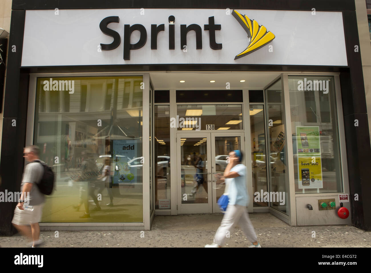 Un negozio Sprint è raffigurato nella città di New York borough di Manhattan, NY Foto Stock
