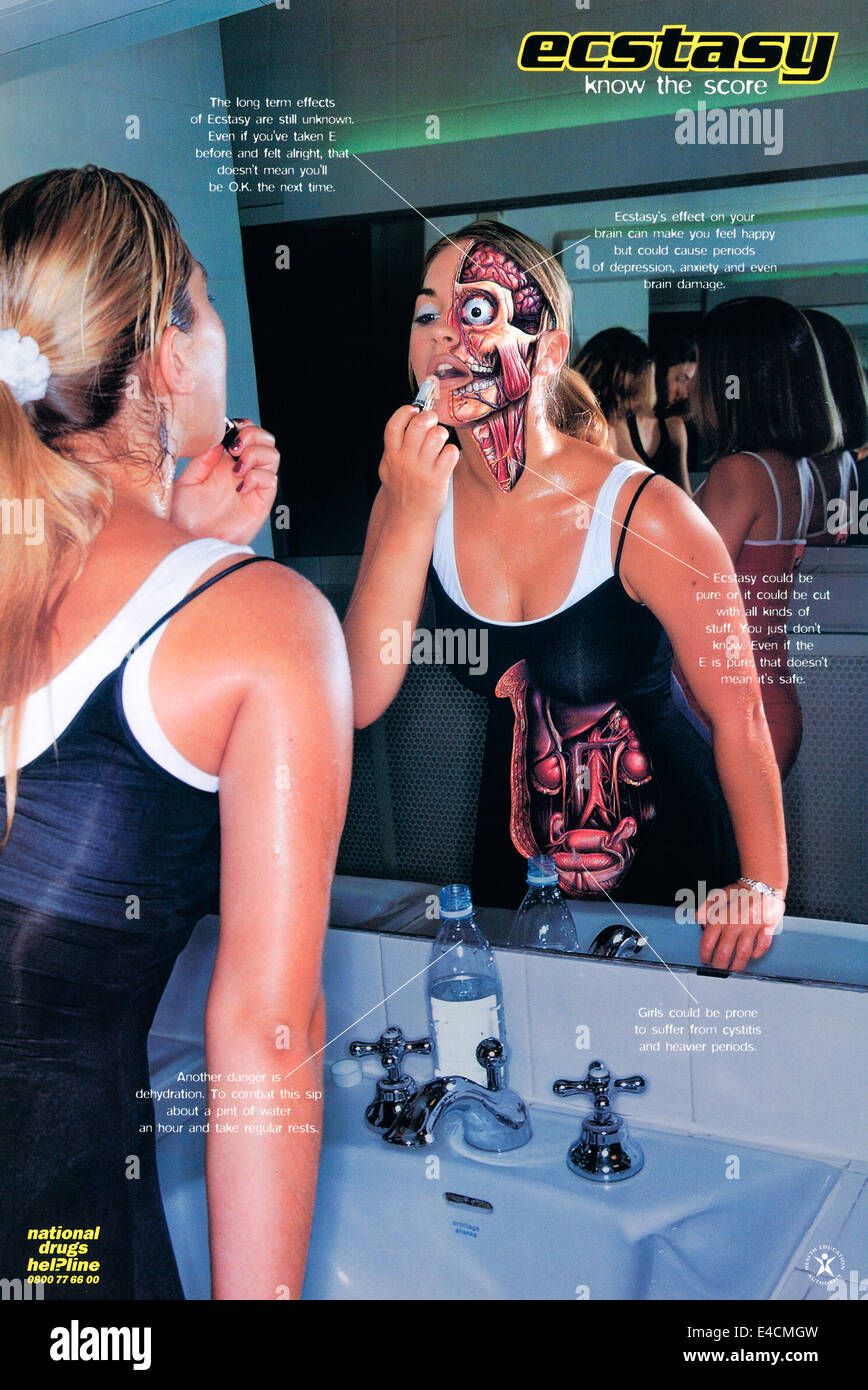 Manifesto della nazionale in materia di droga della Helpline 1998 'conoscere il punteggio' farmaco campagna di sensibilizzazione. Vedere la descrizione per maggiori informazioni. Foto Stock