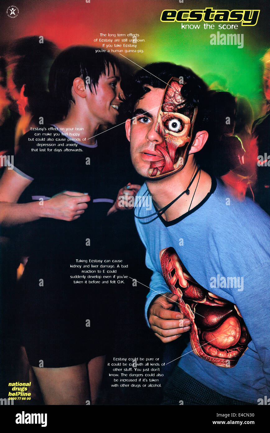 Manifesto della nazionale in materia di droga della Helpline 1998 'conoscere il punteggio' farmaco campagna di sensibilizzazione. Vedere la descrizione per maggiori informazioni. Foto Stock