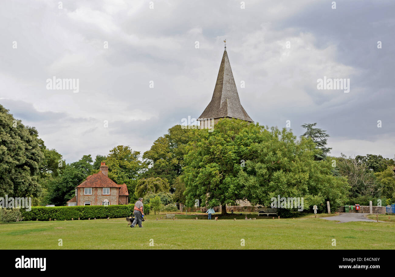 Bosham West Sussex UK - la Chiesa della Santissima Trinità Bosham dove una delle figlie di re Canuto è sepolta Foto Stock