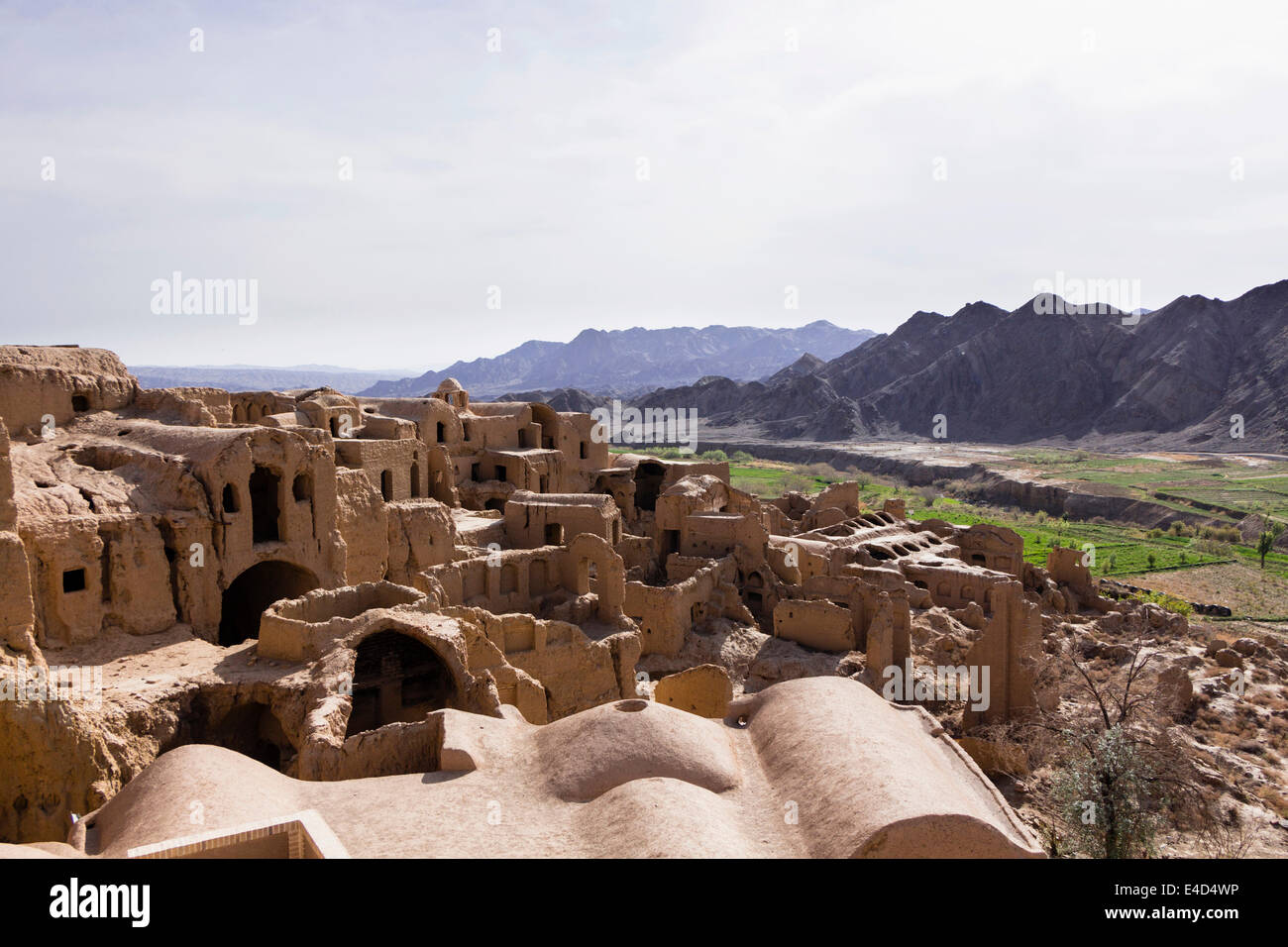 Rovine del villaggio di Safavid di Kharanaq, Meybod, Yazd, Iran Foto Stock