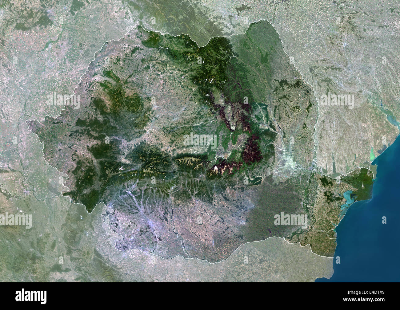 La Romania, Europa, True Color satellitare immagine con bordo e maschera. Vista satellitare della Romania (con bordo e maschera). Questa immagine Foto Stock
