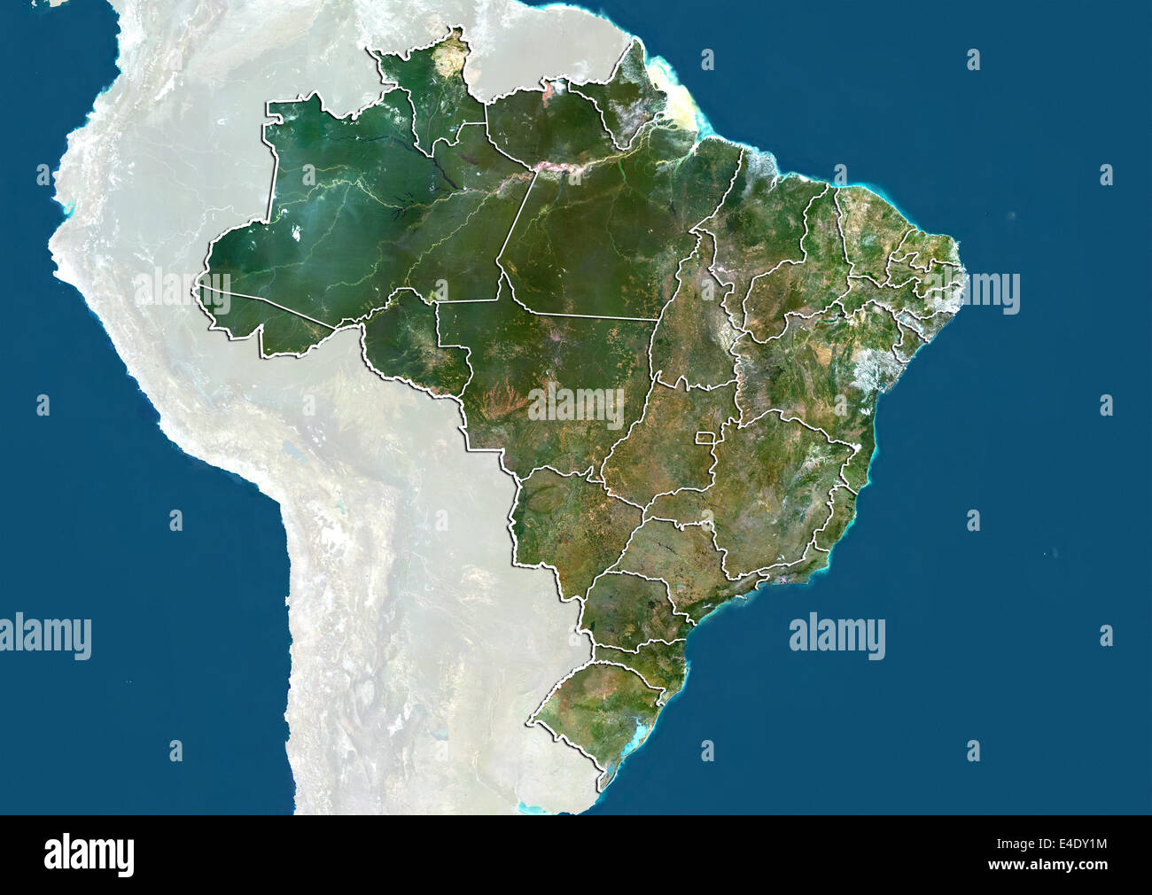 Il Brasile, True Color immagine satellitare con i confini degli stati Foto Stock