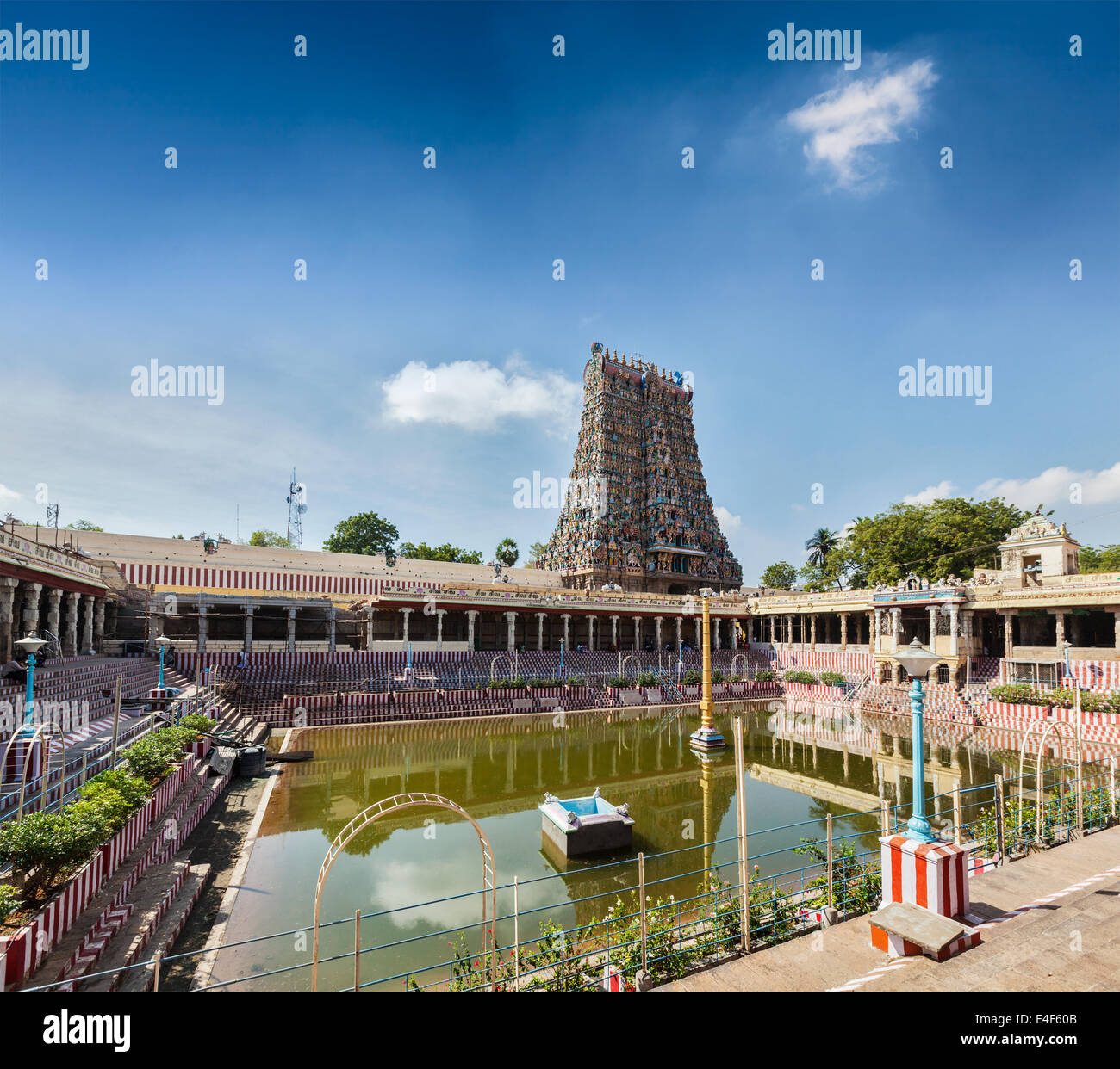 Sri Menakshi Tempio serbatoio acqua, Madurai, Tamil Nadu, India Foto Stock