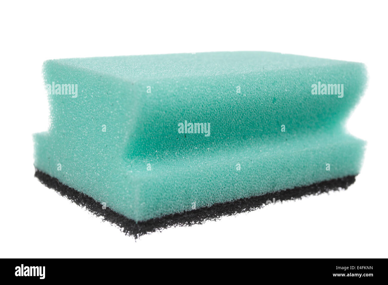 Fotografia di spugna per pulizia isolati su sfondo bianco Foto Stock