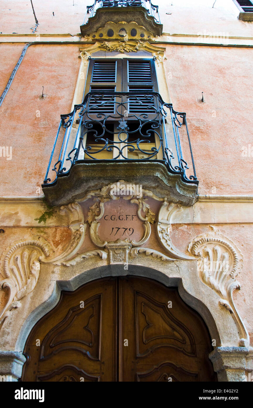 Architettura del lago d'Orta Foto Stock