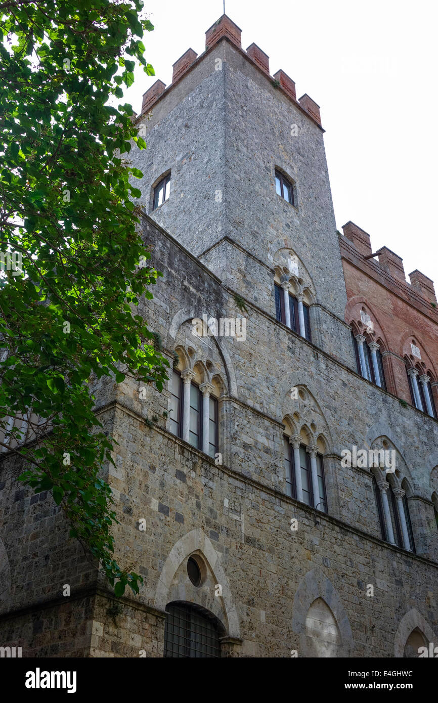 Palazzo Chigi Saracini a Siena, Toscana, Italia, Europa Foto Stock