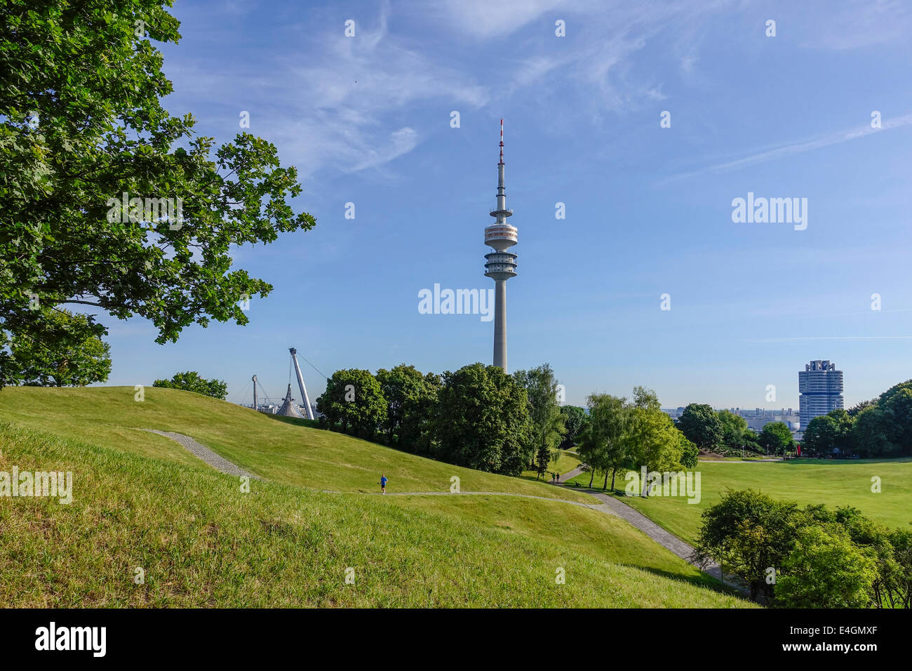 La torre della TV, Olympic Tower, Olympic Park, Monaco di Baviera, Germania, Europa Foto Stock
