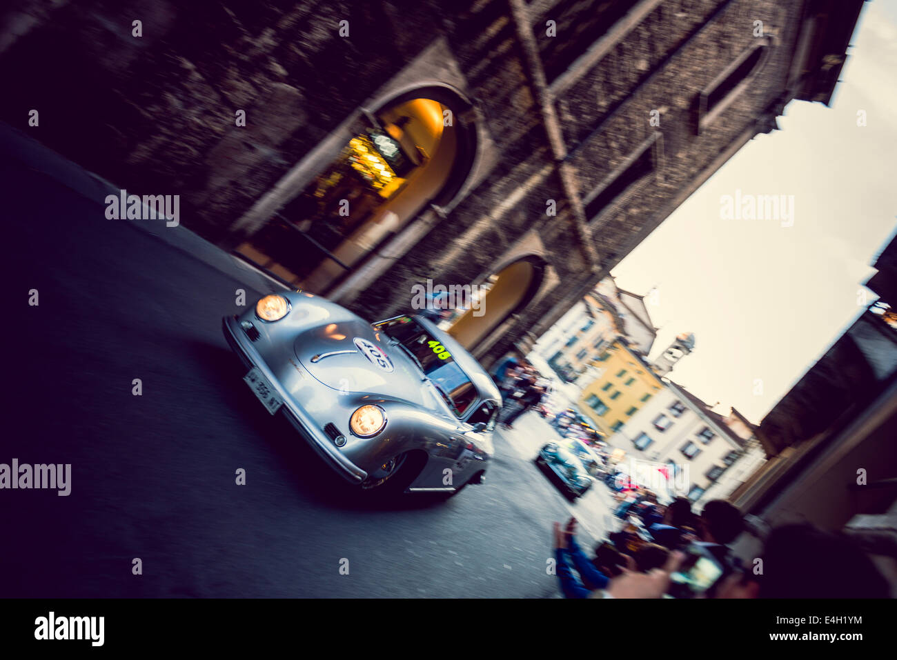 Porsche 356 1500 GS Carrera da 1956 a Mille Miglia - Classic Car Race, Brescia, Italia 2014 Foto Stock