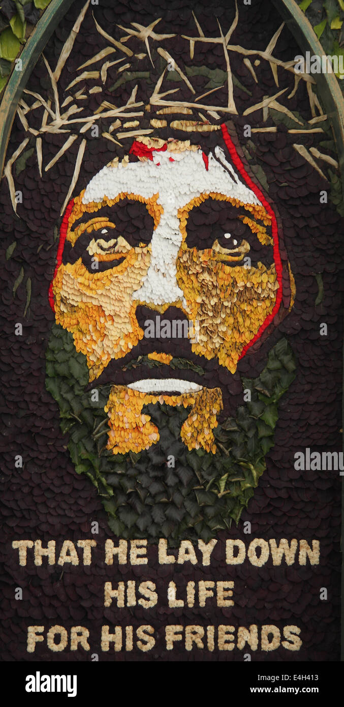 Ritratto di Gesù Cristo che indossa una corona di spine, Peak District, Derbyshire, England, Regno Unito Foto Stock