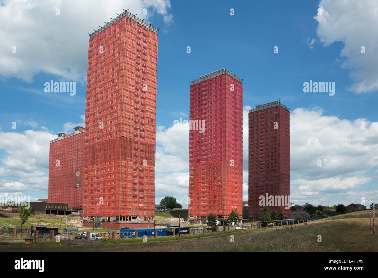 Red Road Flats Glasgow in preparazione alla demolizione nel 2015. Foto Stock