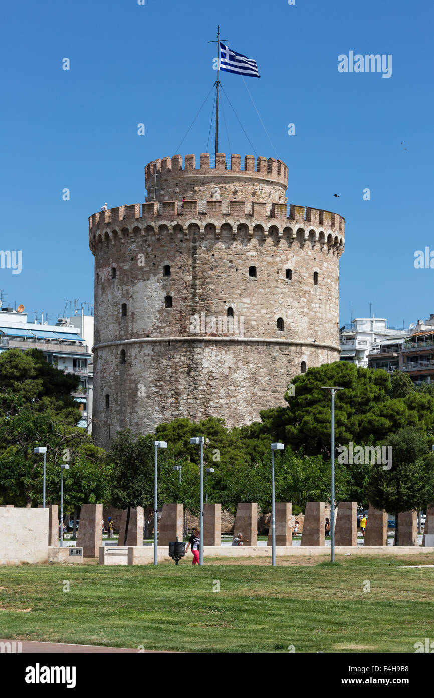 Il distintivo della città, la Torre Bianca di Salonicco, Grecia. Foto Stock