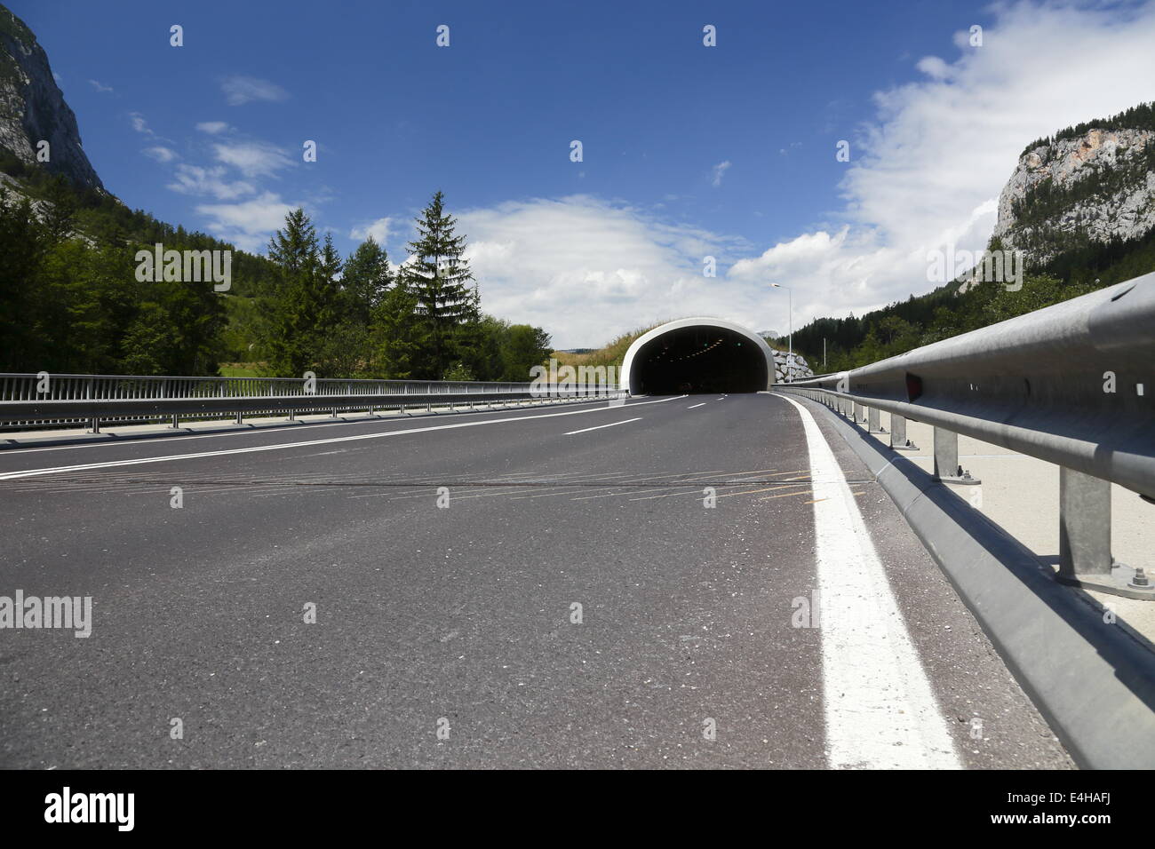 Grandi montagne tunnel Foto Stock