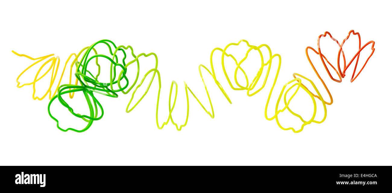 Rotto il giocattolo coloratissima primavera isolato su sfondo bianco. Il file contiene un percorso di clipping. Foto Stock