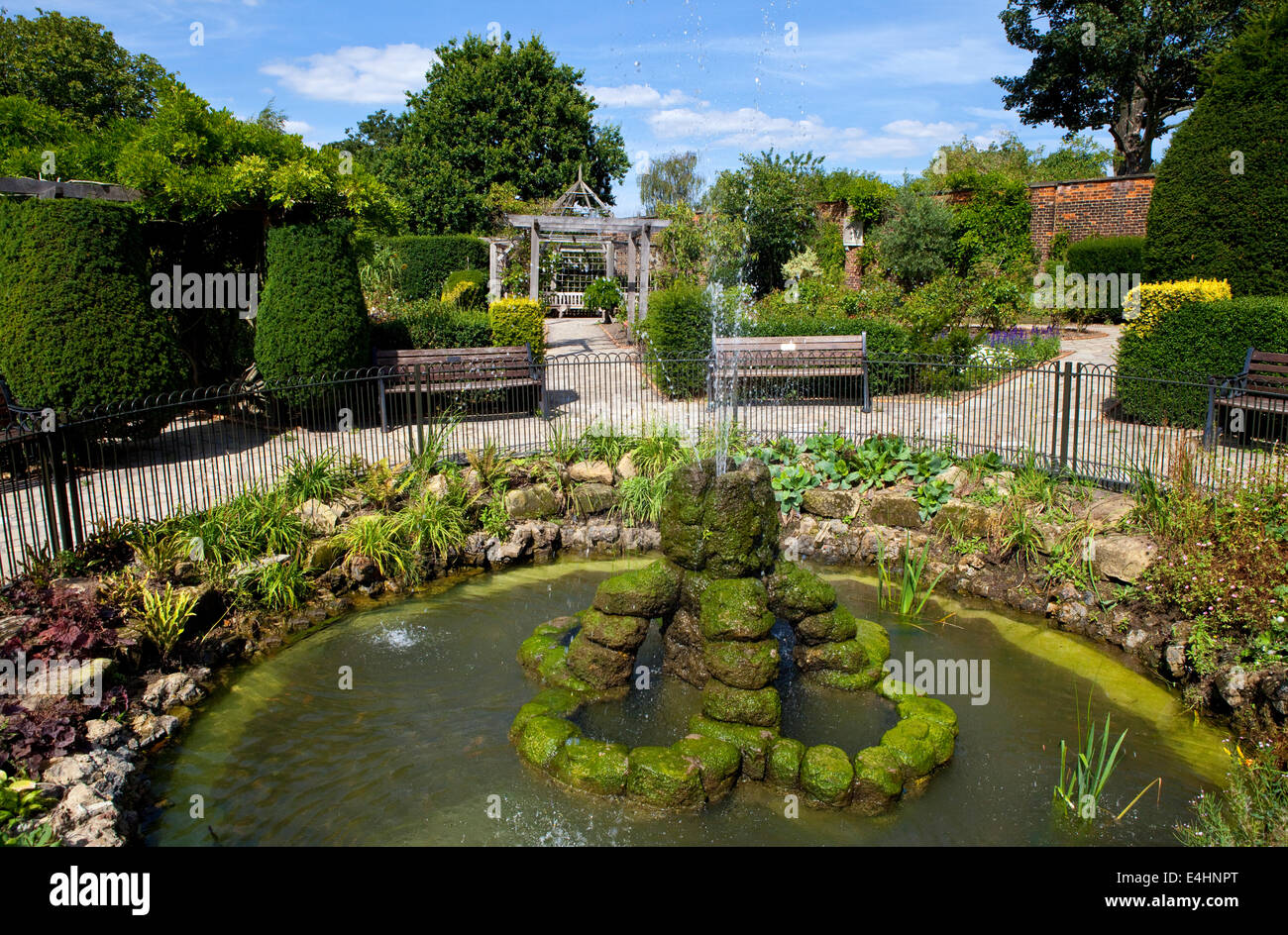 Il bellissimo giardino murato nel Brockwell Park, Brixton. Foto Stock